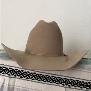 Hatters custom suede cowgirl or cowboy hat